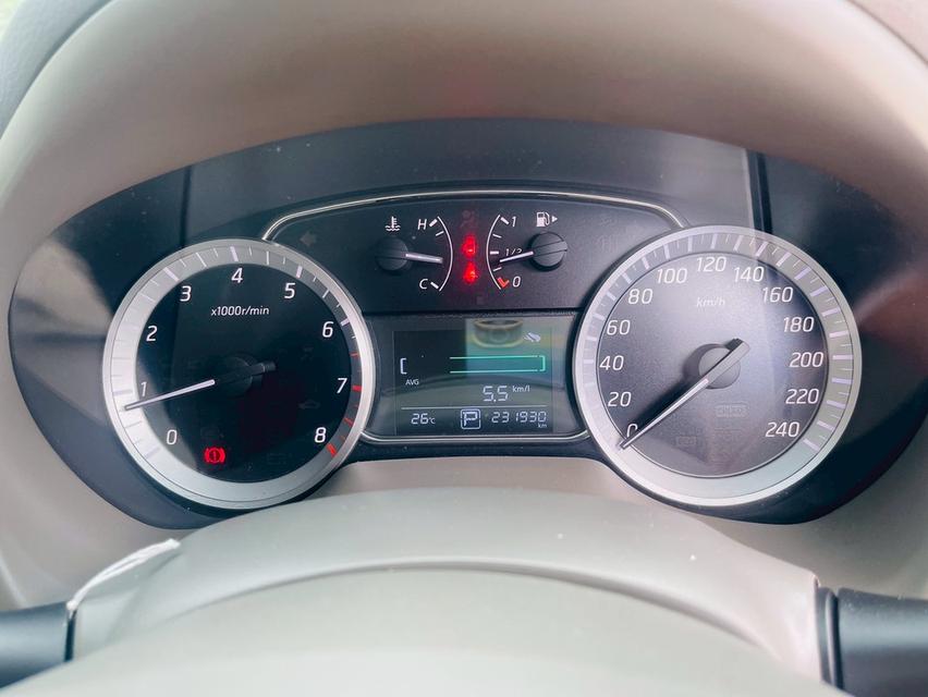 Nissan Sylphy 1.6 SV Top 8