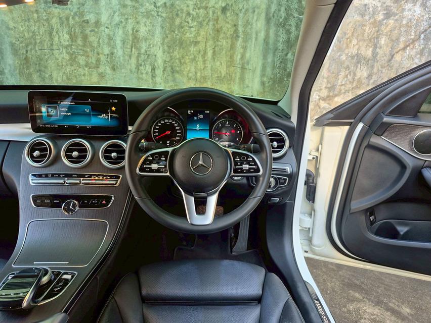 Mercedes Benz c220d ปี2019 8