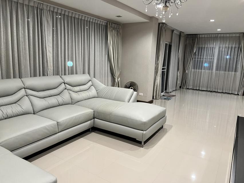 ขายบ้านเดี่ยว 3 ชั้น ตกแต่งพร้อมอยู่ 7