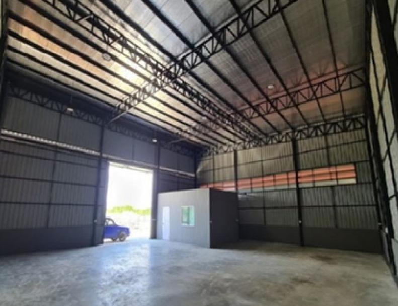 ให้เช่าโกดังพร้อมสำนักงาน /ทำเลมีนบุรี นิมิตใหม่ / ซอยวัดสุขใจ 24 / พื้นที่โกดัง 240 และ 300 ตารางเมตร 10