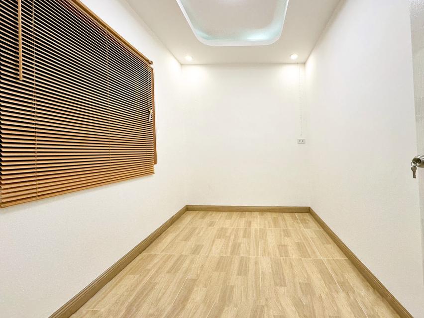 ขายคอนโดเอื้ออาทรนวนคร พหลโยธิน กม.44 เอื้อมิตซู ปทุมธานี ใกล้นวนคร ตลาดไท ม.ธรรมศาสตร์ 3