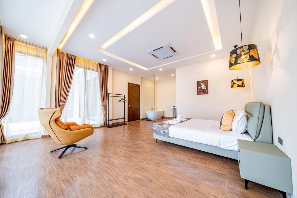 Pool villa style modern South Pattaya 19.9 million  16