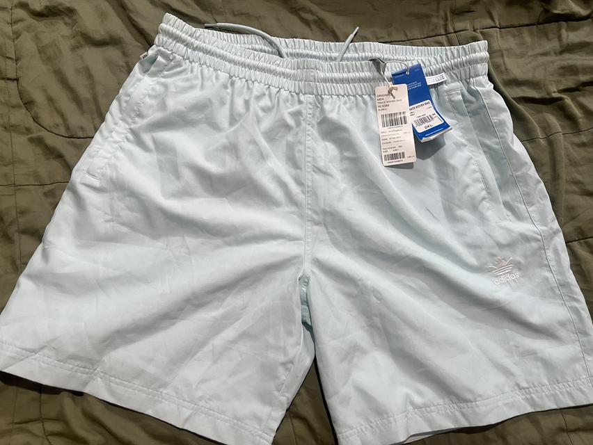 กางเกงขาสั้นผู้ชาย Adidas