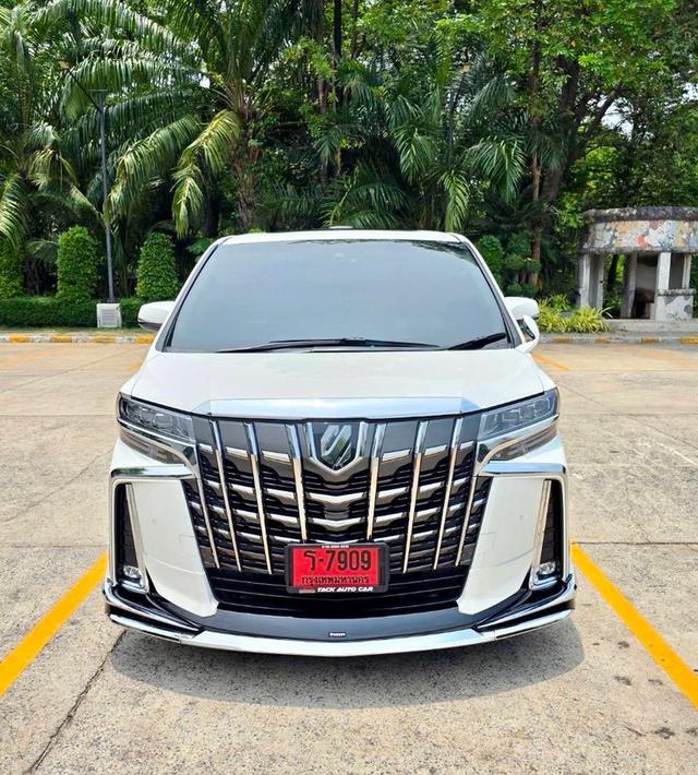 Toyota ALPHARD 2.5SC PACKAGE สีขาว ปี 2023 ไมล์ 20,000 กม. รูปย่อยที่ 2