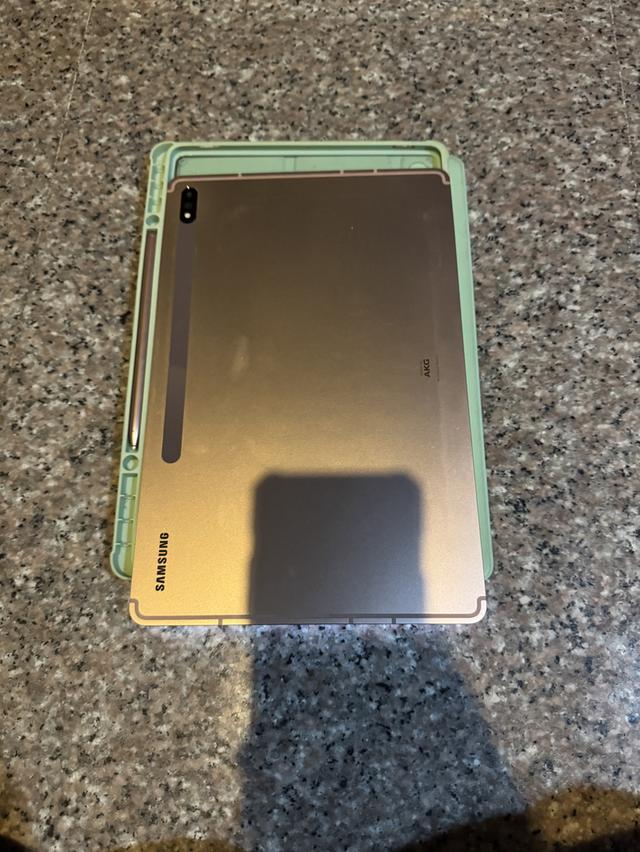 ขายๆๆSamsungTabS7PlusสีRose Gold 128กิ๊กLTEใส่ซิมได้สูนTrueสภาพสวยการใช้งานดีเยี่ยมทุกๆฟังชั่นเครื่องรีสโตได้ตลอดไม่มีติดแอคเค้าใดๆคับ ( จอขาวจั๊วไม่ม 2