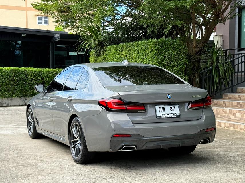 2022 BMW 520D MSPORT LCI รถมือเดียวออกป้ายแดง รถวิ่งน้อย ประวัติศูนย์ครบ ไม่เคยมีอุบัติเหตุครับ 9