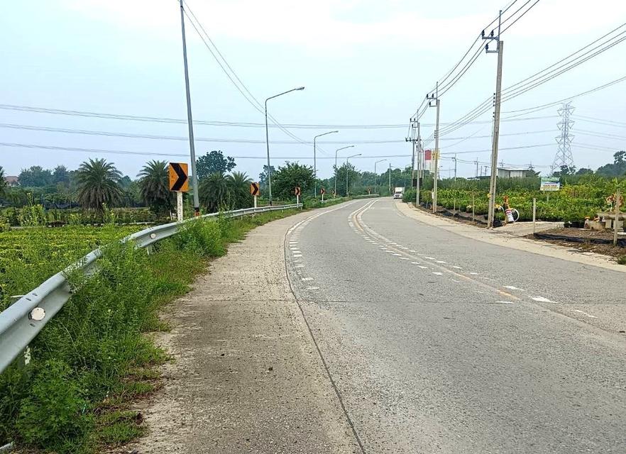 ขายที่ดินแปลงสวย ติดถนนบางม่วง - บางคูลัด เนื้อที่ 13-3-4 ไร่  อำเภอบางกรวย จังหวัดนนทบุรี เหมาะทำโครงการจัดสรร 9