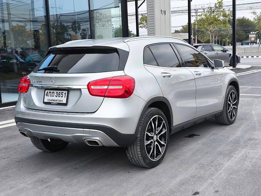 รหัสรถ KPV36512015 Mercedes-Benz GLA-Class 1.6 GLA200 SUV ผ่อนเริ่มต้น 12,000 บาท 14