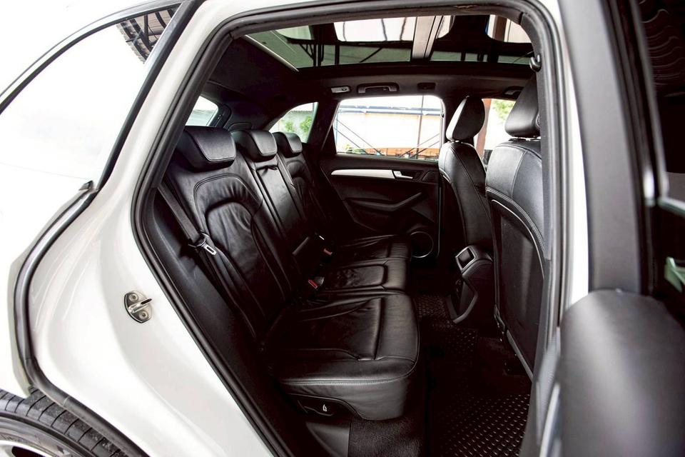 AUDI Q5 2.0T FSI Quattro ซันรูฟ 2012 รถสวยดูแลถีง 11