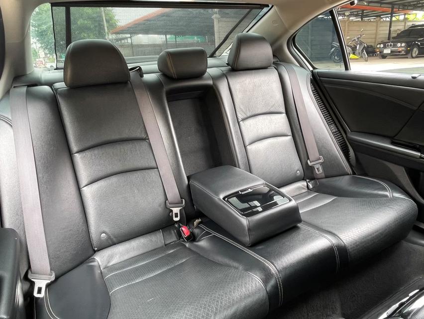 ขาย Honda Accord 2.0 Hybrid ปี16 13