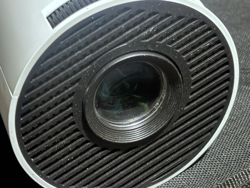 HY300 PRO โปรเจคเตอร์มือสอง รูปที่ 2