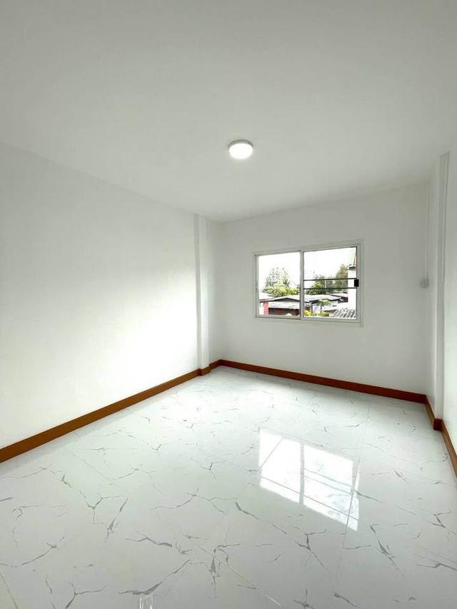 บ้านมือสอง 10