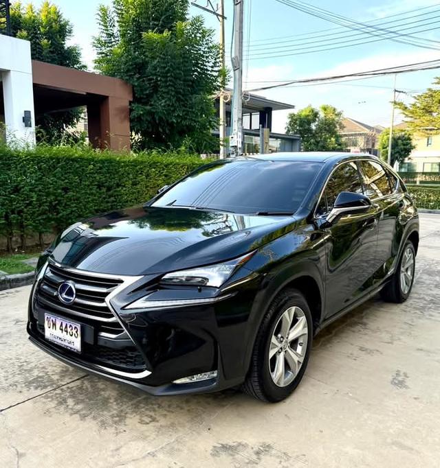 ขายด่วน Lexus NX 300h