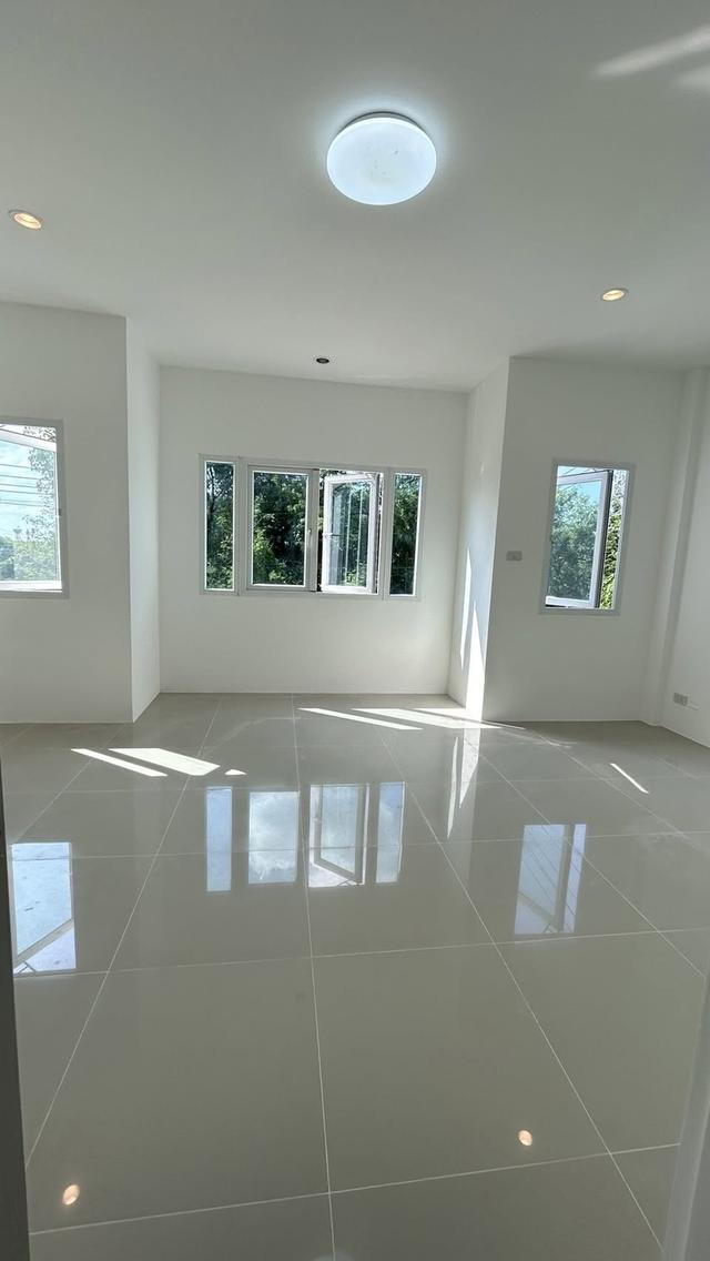ขายด่วนทาวน์โฮม 2 ชั้น ราคาถูกที่สุดในโครงการ รีโนเวทใหม่ พร้อมเข้าอยู่ 7