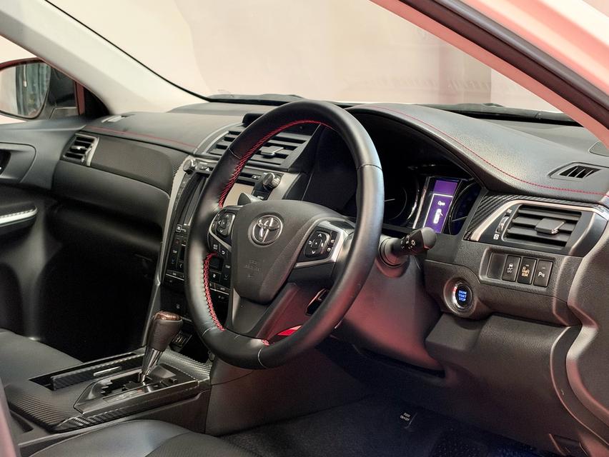 2017 TOYOTA CAMRY 2.0G EXTREMO รถมือเดียวออกป้ายแดง รถวิ่งน้อย รถเข้าศูนย์ตามระยะ รถไม่เคยมีอุบัติเหตุครับ รูปที่ 10