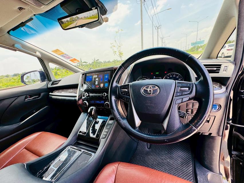 TOYOTA ALPHARD 2.5 HYBRID X E-FOUR 4WD 2020 13