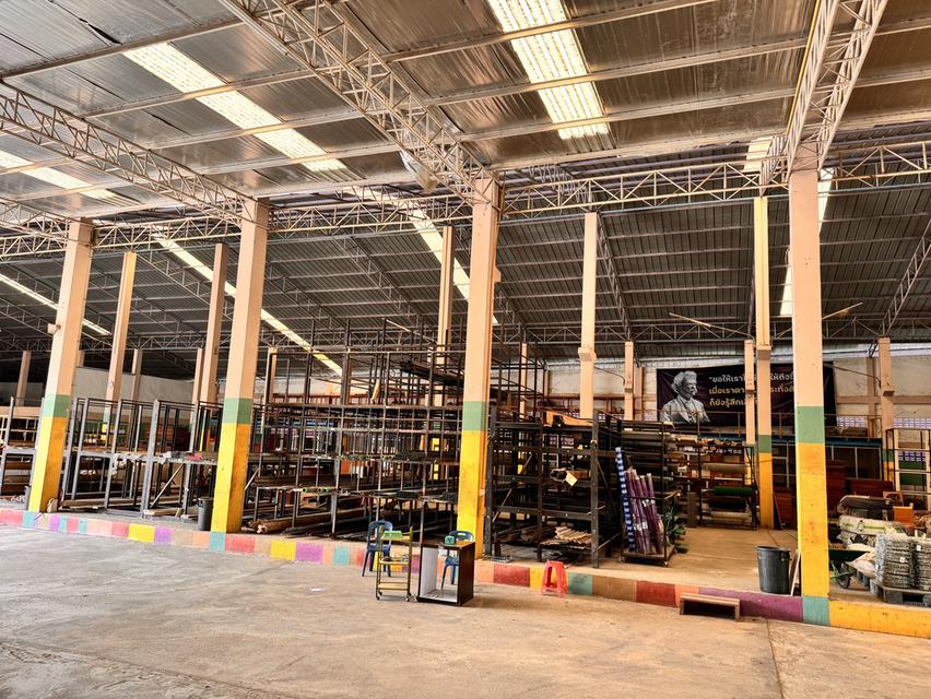 บ้าน พร้อมโกดังและที่ดิน 9