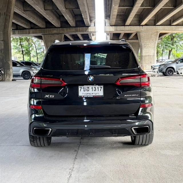 🚗 2022 BMW X5 xDrive30d M Sport AT รูปที่ 6
