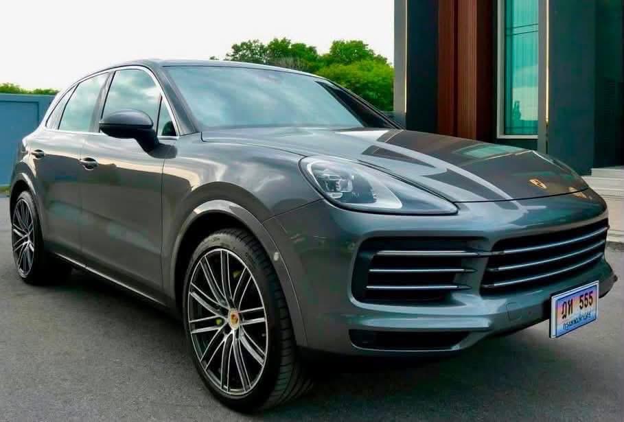 Porsche Cayenne E-Hybrid SUV (AAS)