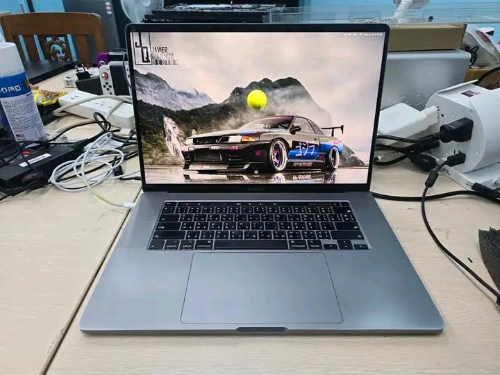 Apple / Macbook Pro สวยๆ 1