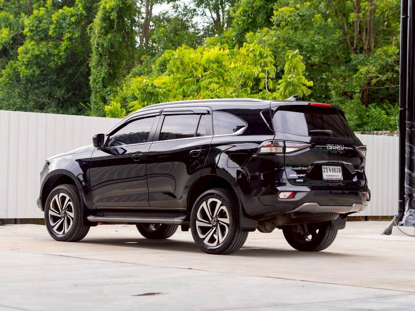 Isuzu Mu-X 3.0 Ultimate ปี 2021 รถสวย สภาพดี