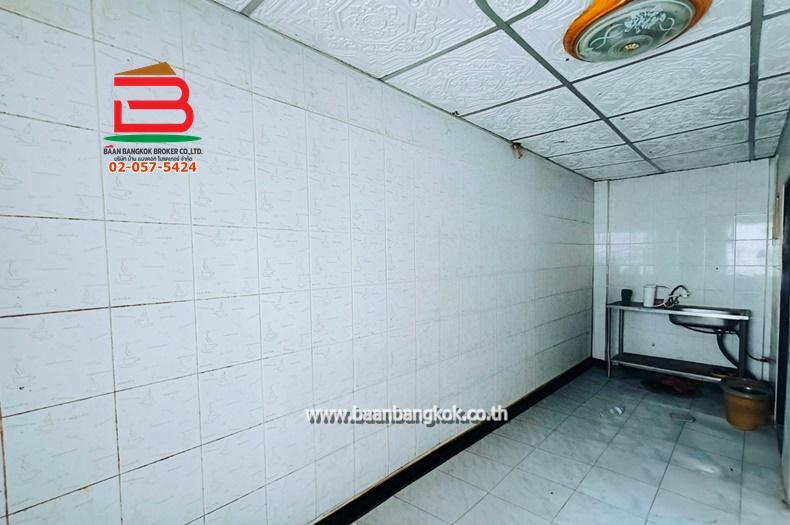 ทาวน์เฮาส์ หมู่บ้าน ปิ่นเจริญ 4 (ซอยนาวงประชาพัฒนา 17) เนื้อที่ 17.5 ตรว ถนนวิภาวดี แขวงสีกัน(บ้านใหม่) เขตบางเขน(ตลาดขวัญ) กรุงเทพมหานคร 6