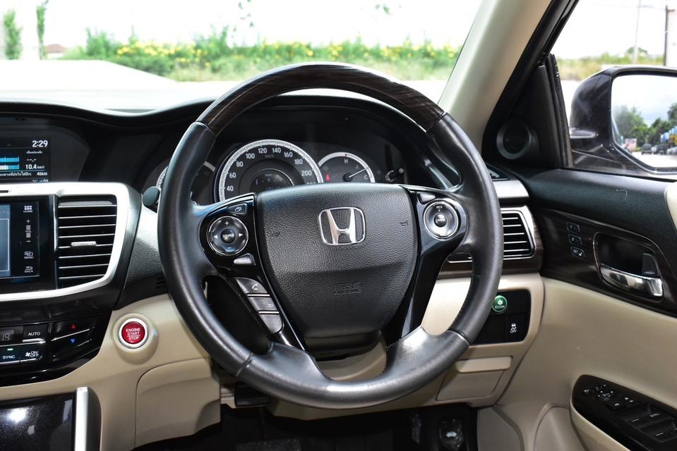 รหัสรถ PB8669 HONDA ACCOR 2.0 EL AUTO 2017 เบนซิน 10
