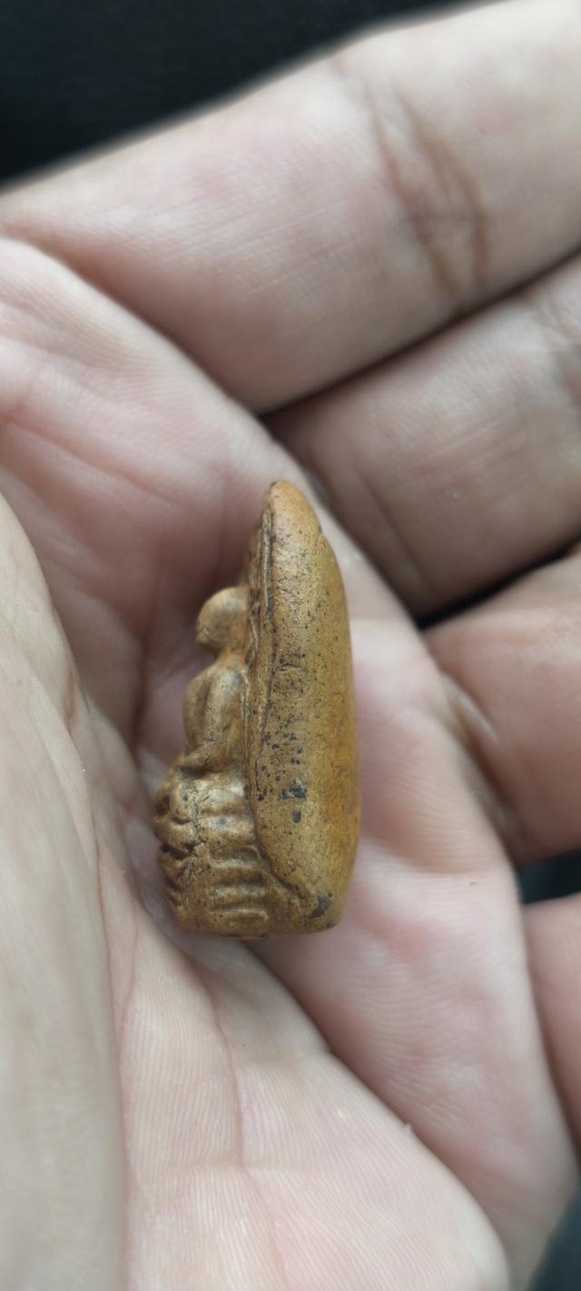 พระคงลำพูน 3