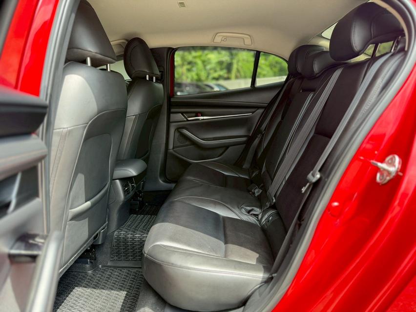 ปี 2020 MAZDA MAZDA3, 2.0 SP ตัวท็อป สีแดง มือเดียวป้ายแดง 8