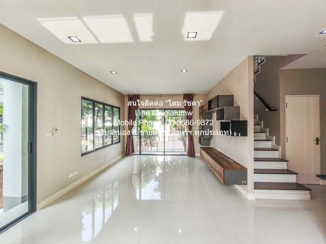 บ้าน ขายบ้านเดี่ยว 2 ชั้น รีโนเวทแล้ว ในหมู่บ้าน ถ.ติวานนท์-แจ้งวัฒนะ 52.3 ตร.ว. 3 น 3 น้ำ 2 จอดรถ ราคา 5.69 ล้านบาท ใหญ 3
