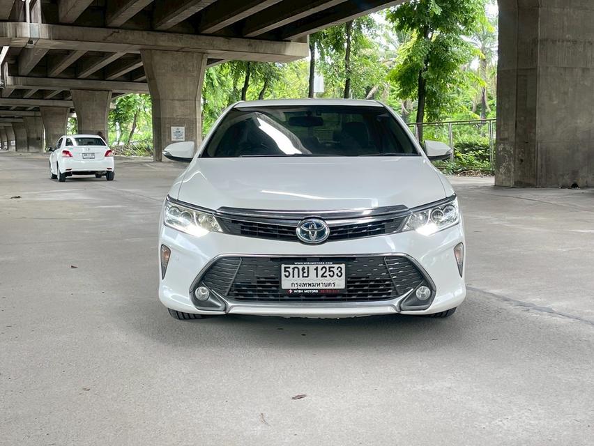 ขาย Toyota Camry 2.5Hybrid ปี16