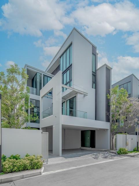 ให้เช่าบ้านเดี่ยว 3 ชั้น 421 ตรม. 4 ห้องนอน โครงการบ้าน Vive2 กรุงเทพกรีฑา (หลังโรงเรียน Wellington) มีลิฟท์ ตกแต่งพร้อม 1