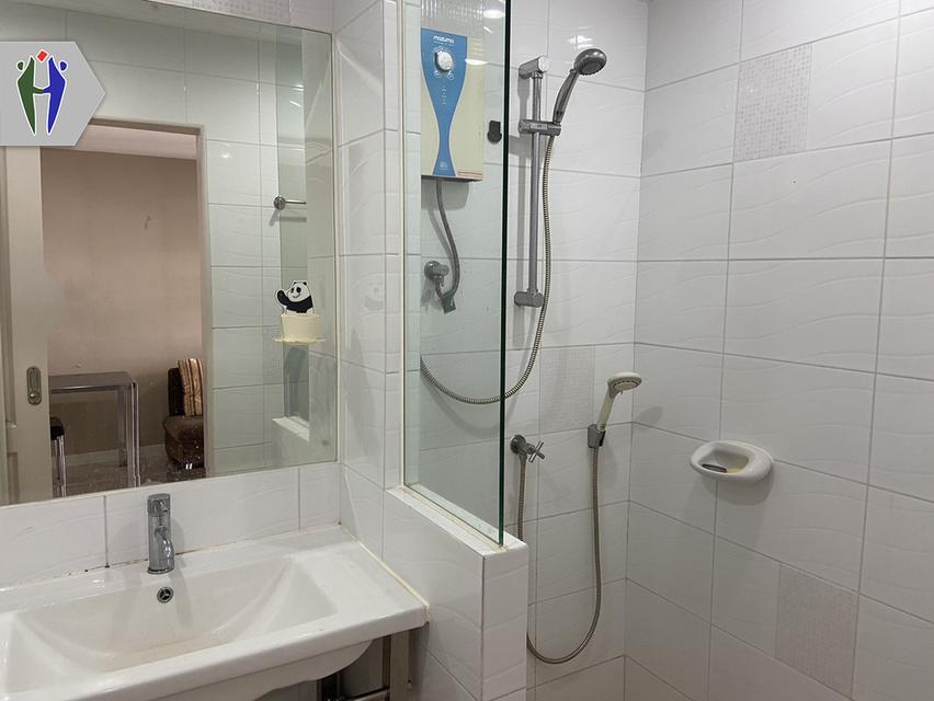 คอนโด พัทยาใต้ ให้เช่า • ขนาด 45 ตารางเมตร 1 ห้องนอน 1 ห้องน้ำ • ทีวี, เครื่องปรับอากาศ, ตู้เย็น • ระเบียงชั้นสูง วิวทะเล • ฟรีสระว่ายน้ำและฟิตเนส • ม 7