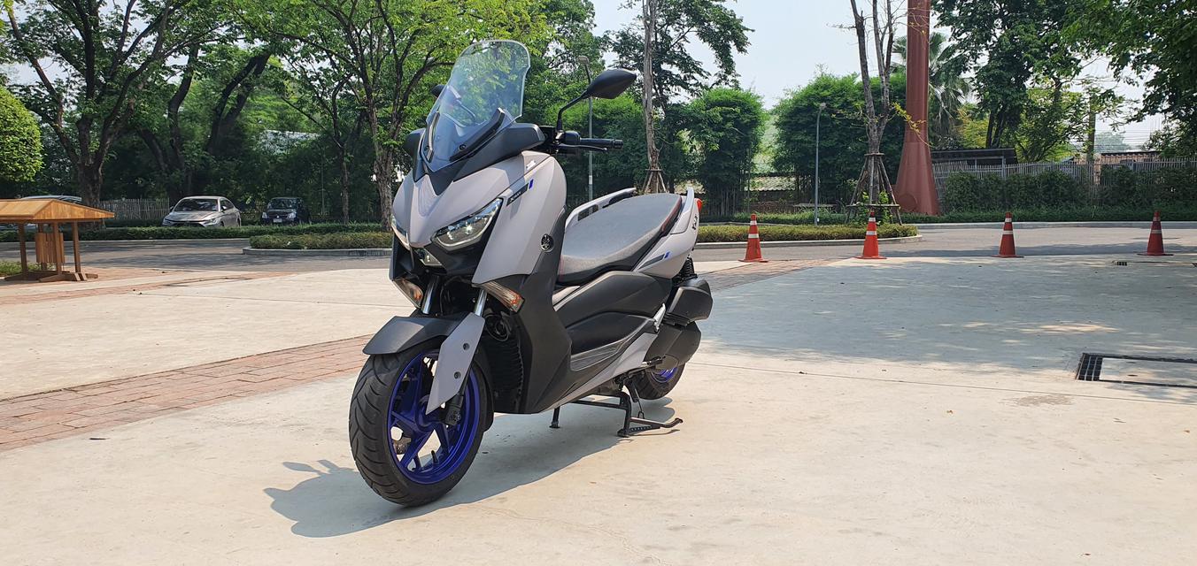 Xmax 300 สีเทา ปี2021 1