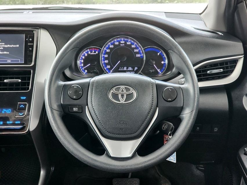 TOYOTA Yaris Ativ 1.2 MID ปี 2020  13