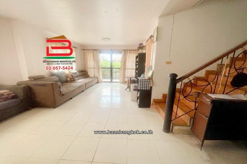 บ้านแฝด หมู่บ้าน เอ.ซี เฮ้าส์ 3 เนื้อที่ 36 ตร.ว (ตรงข้ามสถานีไฟฟ้าคูคตการไฟฟ้าส่วนภูมิภาค) ตำบลลาดสวาย อำเภอลำลูกกา ปทุมธานี 3
