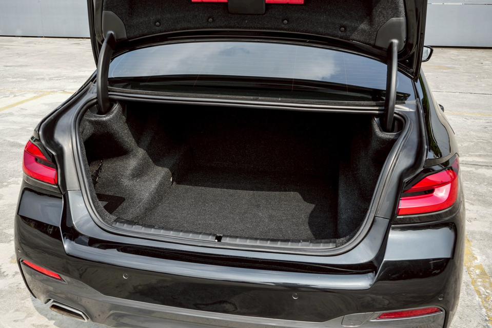 BMW 520d M Sport (LCI) G30 AT 2021 รูปที่ 5