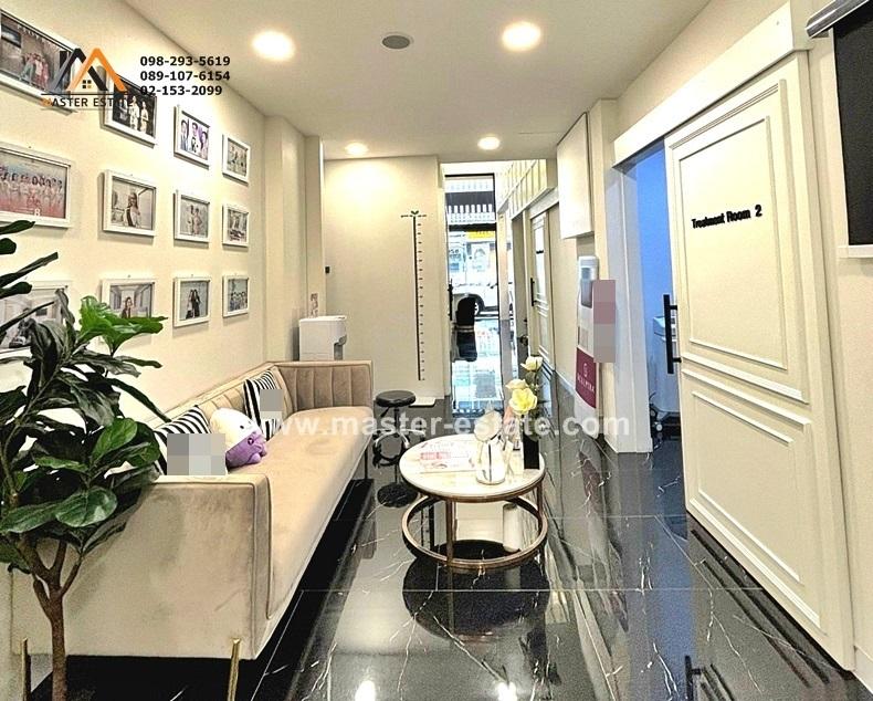 อาคารพาณิชย์ W-PARK ตกแต่งสวยเป็น Clinic ความงาม หรือปรับเป็น Office ขายพร้อมผู้เช่า 50,000 บาท/เดือน ขนาดพิเศษ 35 ตร.ว. พร้อมเฟอร์นิเจอร์ สวย สะอาด 10