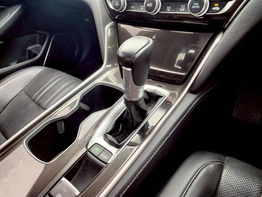 ขาย Honda Accord 1.5EL ปี20 10