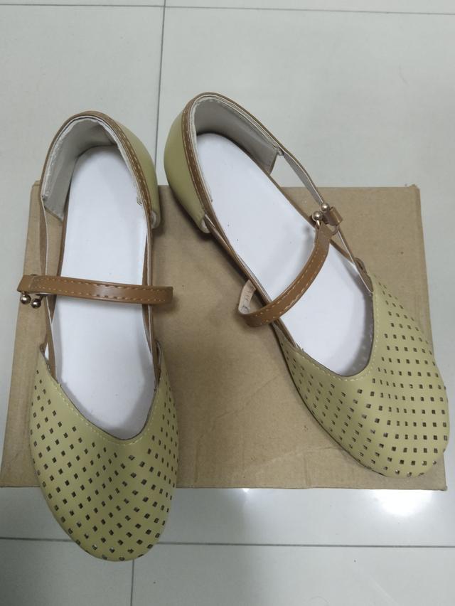 รองเท้าแฟชั่น (ของใหม่) size 39