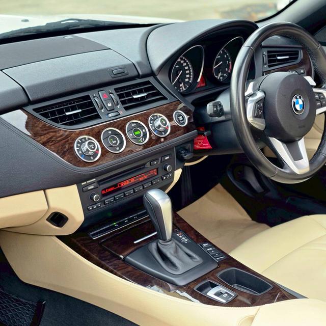 รหัสรถ BAC6233 BMW Z4 sDrive23i ROADSTER (E89) ปี 2010/12 สีขาว 17