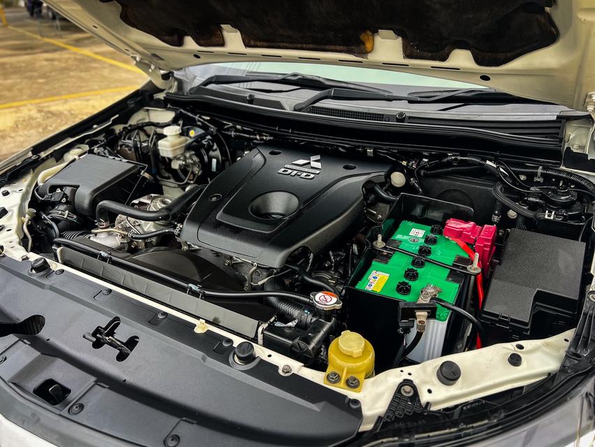 ขาย Mutsubishi Pajero 2.4GT 4wd ปี16 14