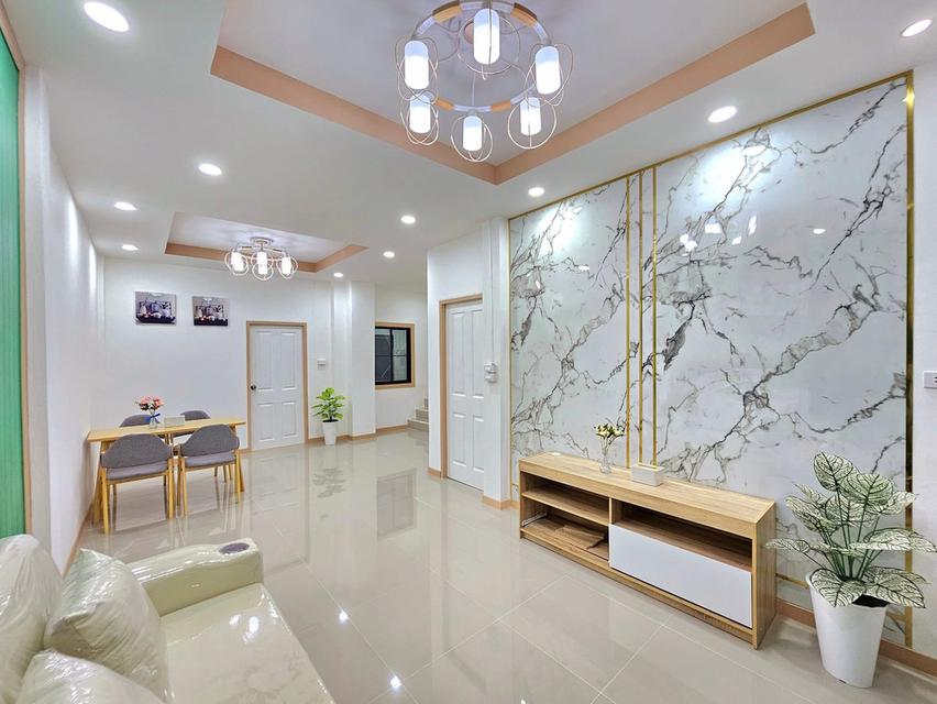 หมู่บ้านศรีประจักษ์7 7