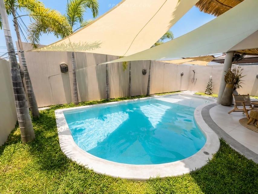 For Sale — Tropical Balinese Style Pool Villa in Bang SarayBeautiful tropical-style pool villa in Bang Saray, Boho style only fews minutes the beach 17