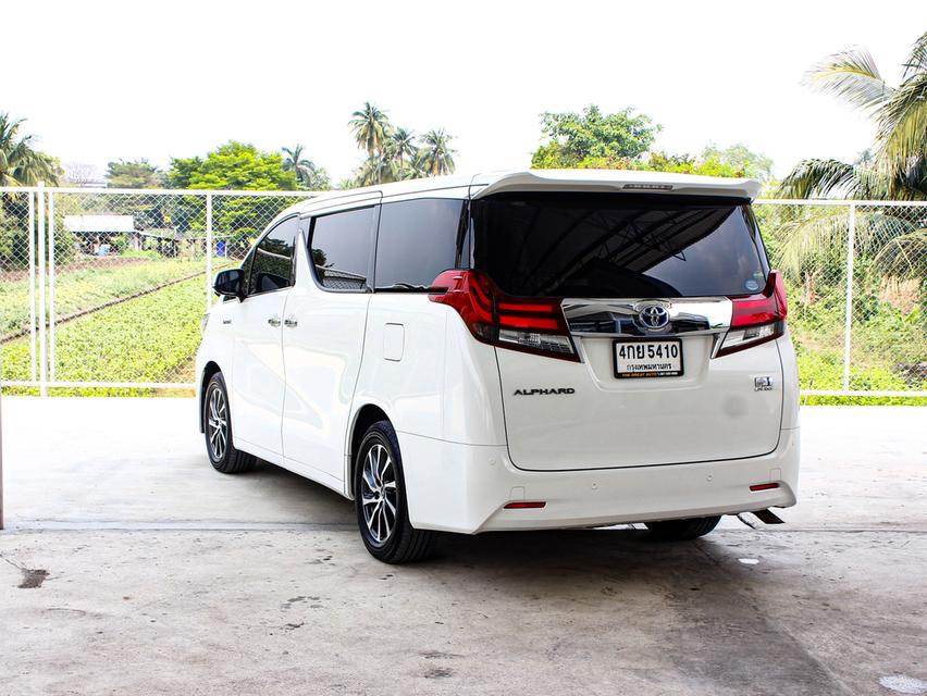 TOYOTA ALPHARD 2.5 HYBRID G ปี 2015 โฉม ปี 15-23 รถศูนย์ TOYOTA Thailand รถครอบครัว นั่งสบาย ขับขี่สนุก เบนซิน + ไฟฟ้า สีขาว ไมล์เพียง 121,155 km. 8