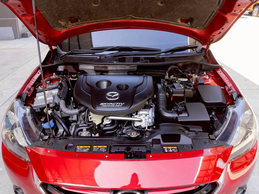 Mazda 2 1.5 Sport High Plus ปี 2015 ♨️ ประกันเครื่องเกียร์หลังการขาย3ปี / 30,000km. ♨️ 10