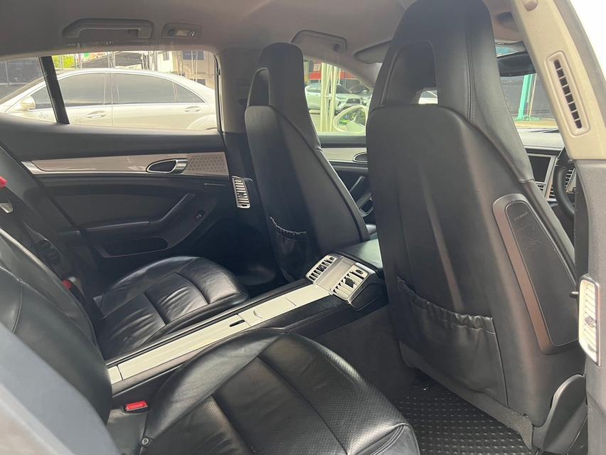 Porsche Panamera S hybrid ปี 2012 16