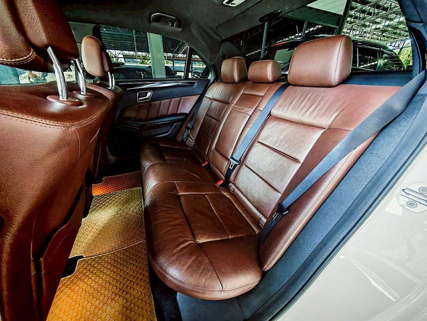 BENZ E200 CGI 1.8 W212 10