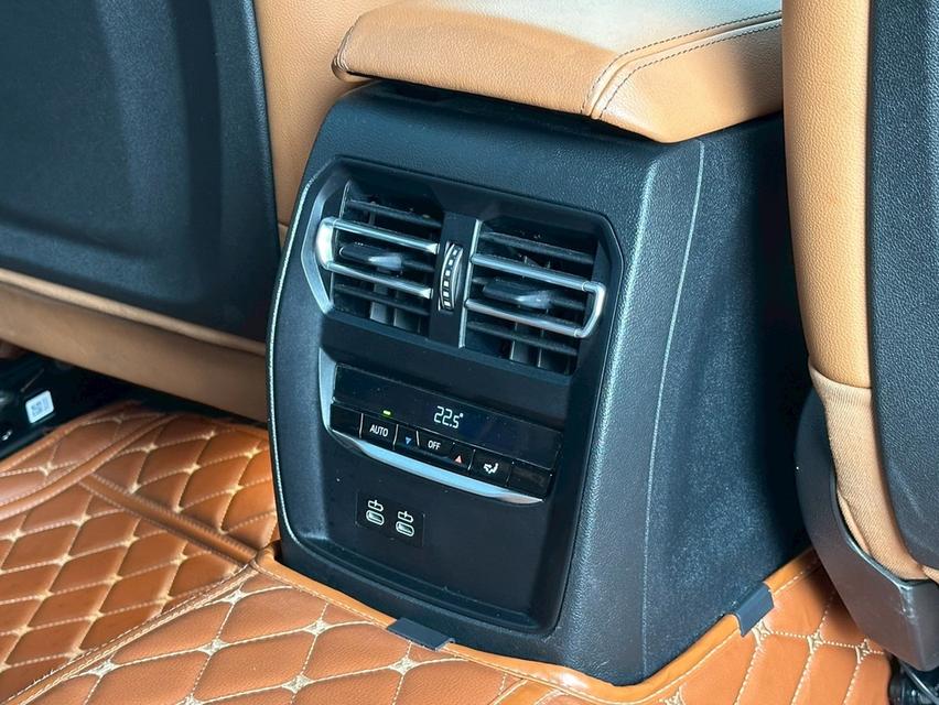 BMW 330li M Sport G28 LCI 2023 รถศูนย์ BMW Thailand 12