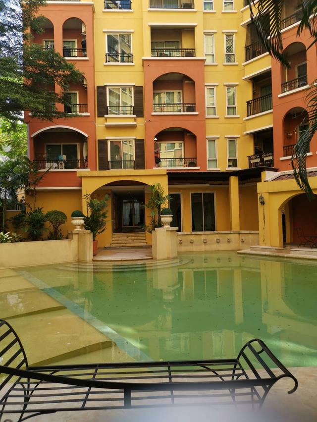 ขายคอนโดมิเนียม ใจกลางกรุงที่ออกแบบสไตล์เมดิเตอร์เรเนียน ขนาด 1 ห้องนอน พร้อมอยู่ ติด MRT รัชโยธิน สระว่ายน้ำระบบเกลือ วิวสวน สงบ ร่มรื่น ปลอดภัย 1